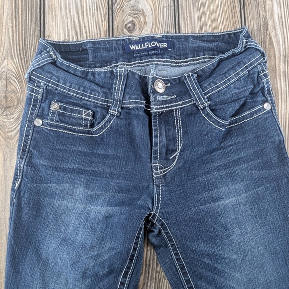 Wallflower Luscious Curvy Fit Size 1 Bootcut - Picture 5 of 13